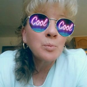 Meet your Posher, Lynn